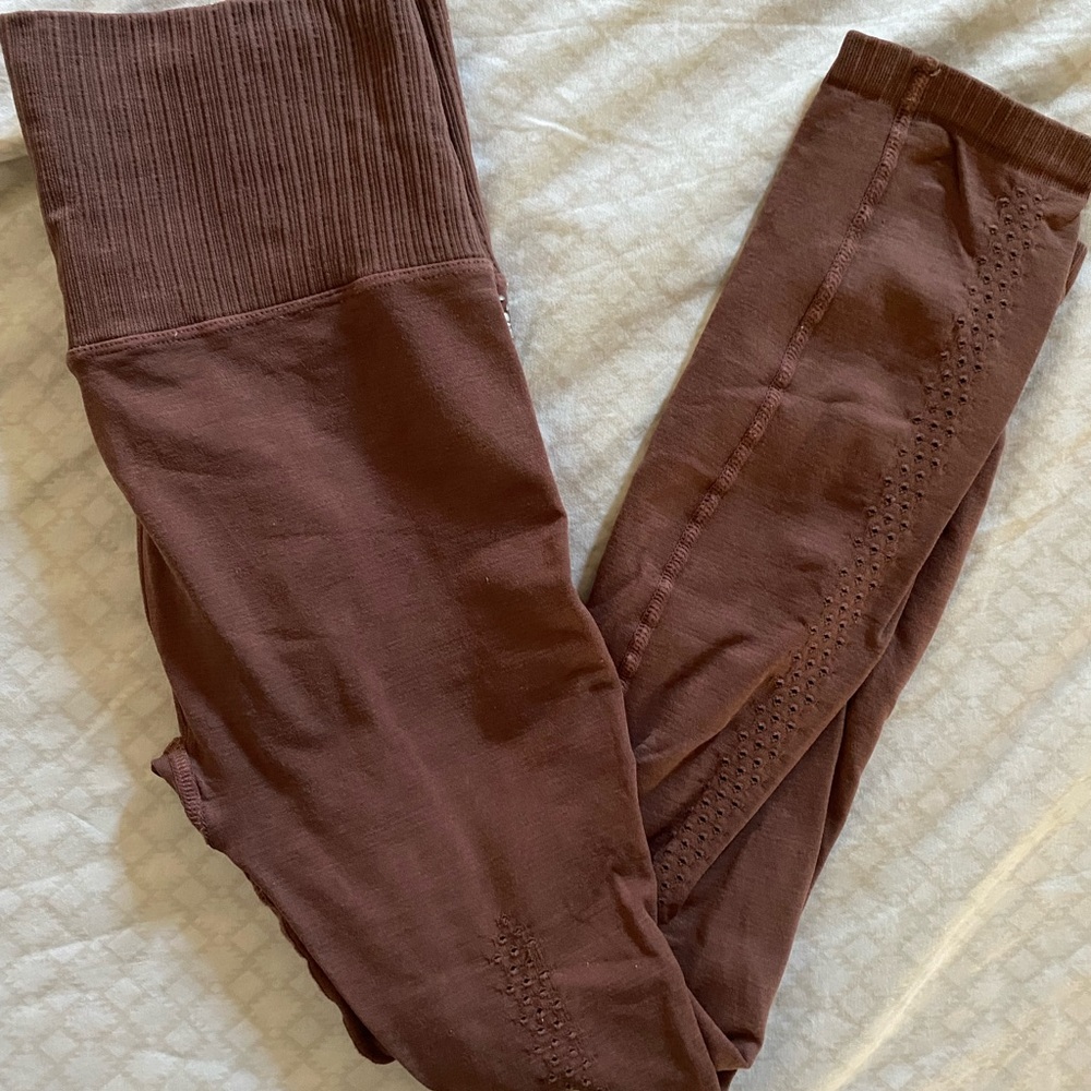 High rise 7/8 length Good Karma Leggings